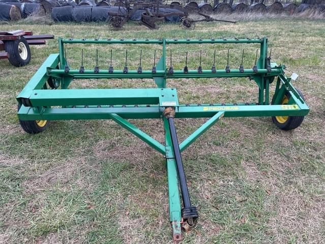 Image of Pequea 910 equipment image 1