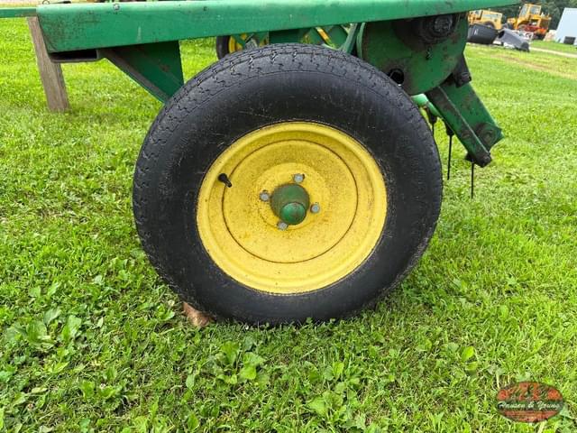Image of Pequea 910 equipment image 2