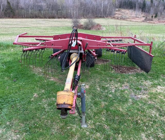 Image of Pequea HR10 equipment image 3