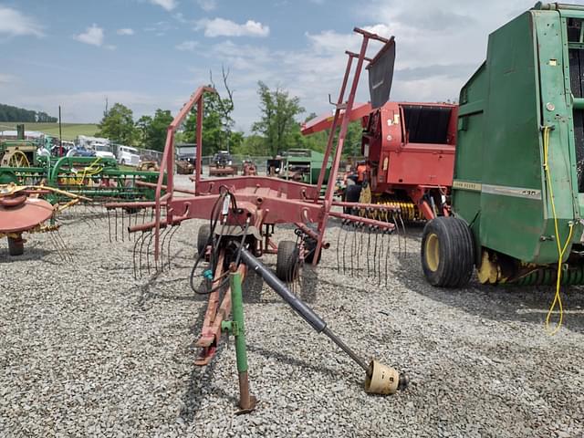 Image of Pequea HR10 equipment image 1