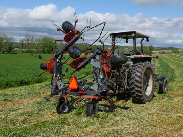 Image of Pequea 66X equipment image 4