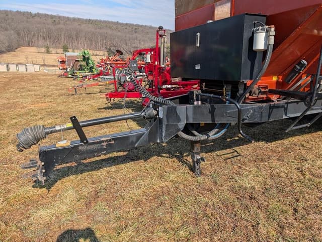 Image of Pequea SP550 equipment image 2