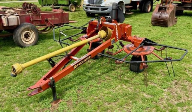 Image of Pequea TT2000 equipment image 1