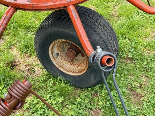 Image of Pequea TT2000 equipment image 4