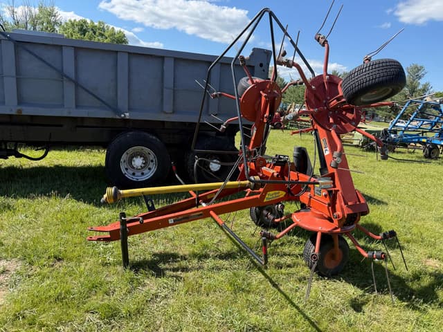Image of Pequea TT4100 equipment image 2