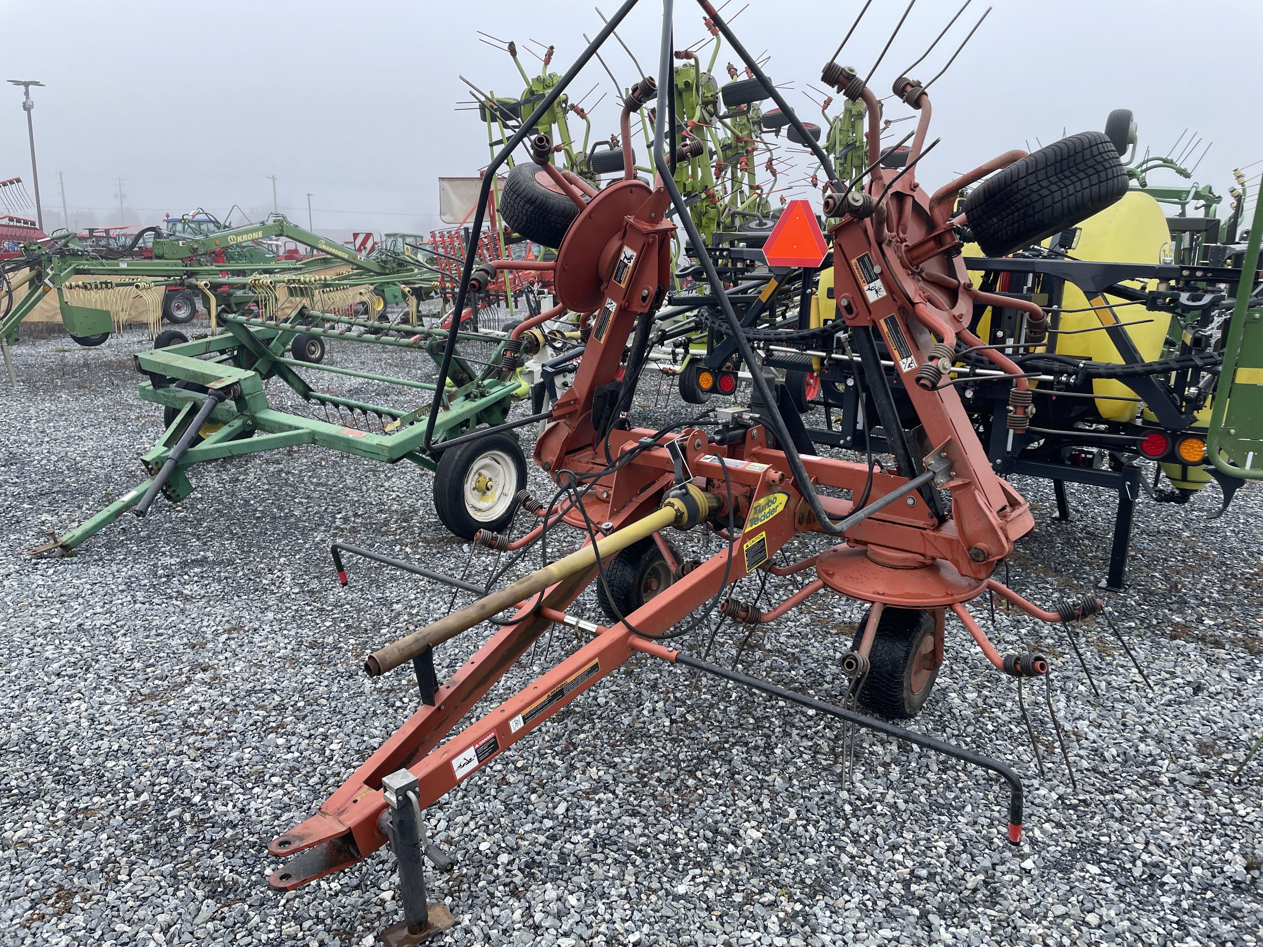 Pequea TT4100 Equipment Image0