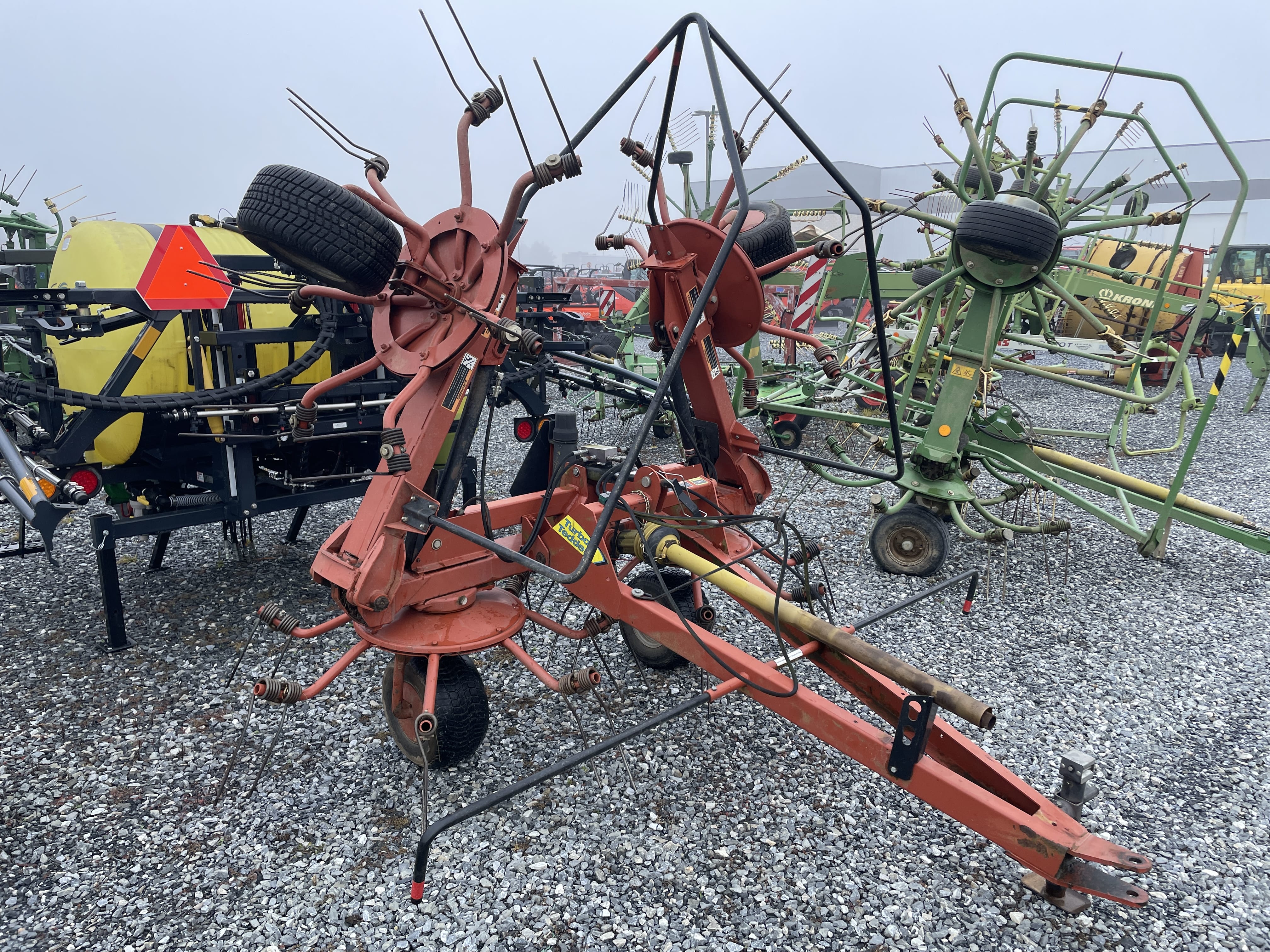 Pequea TT4100 Equipment Image0