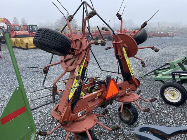 Image of Pequea TT4100 equipment image 1