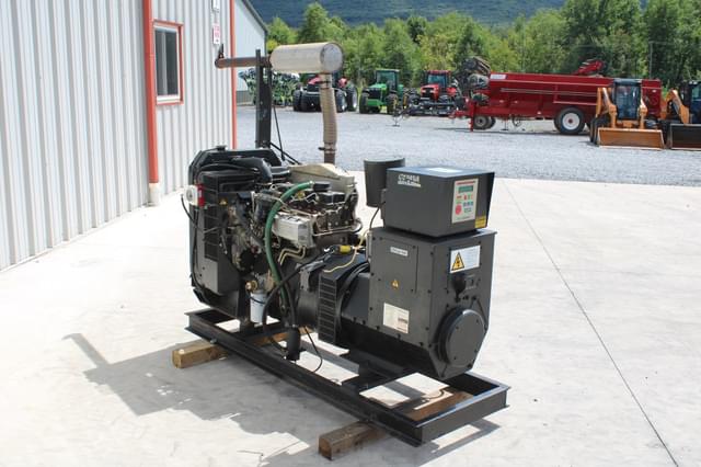 Image of Perkins 75KW equipment image 4