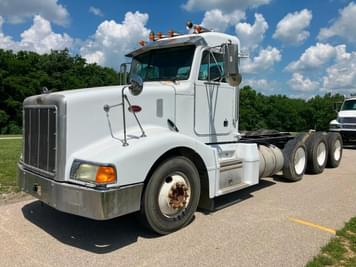 Main image Peterbilt 377