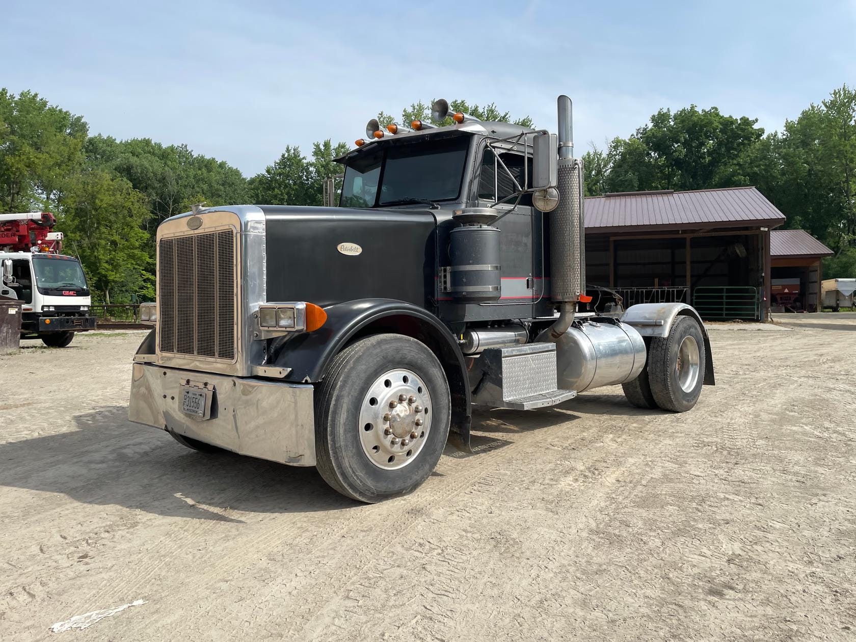 Peterbilt 379 Equipment Image0