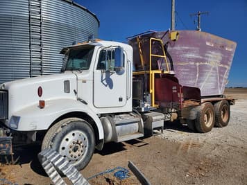 Main image Peterbilt Undetermined