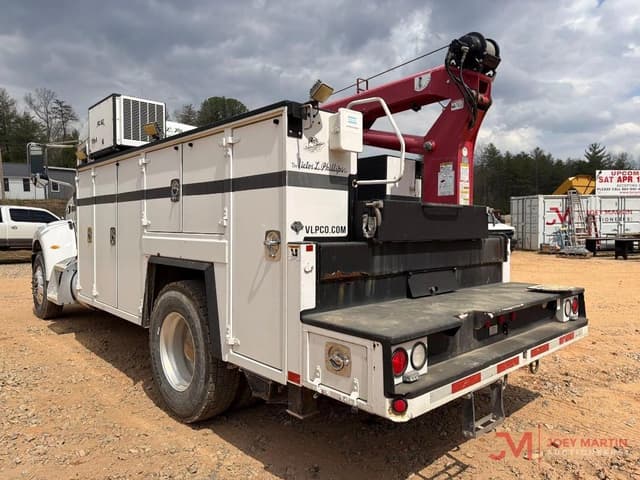 Image of Peterbilt PB337 equipment image 2