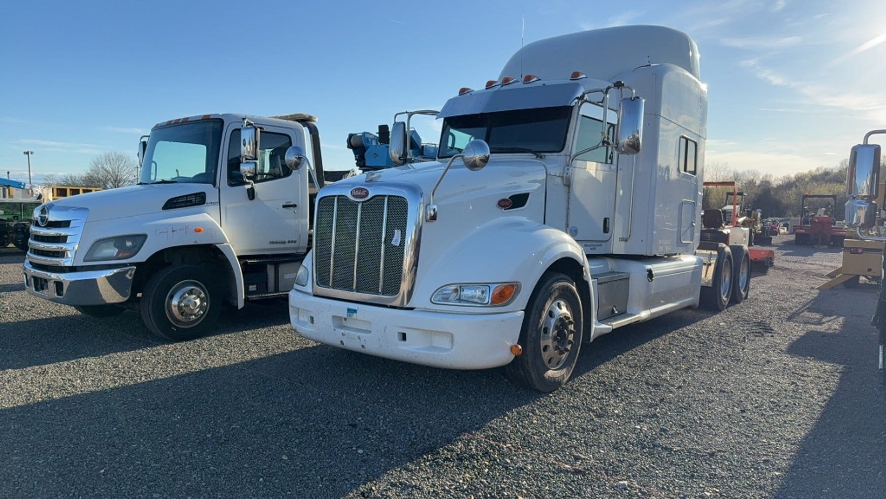 Peterbilt 386 Equipment Image0