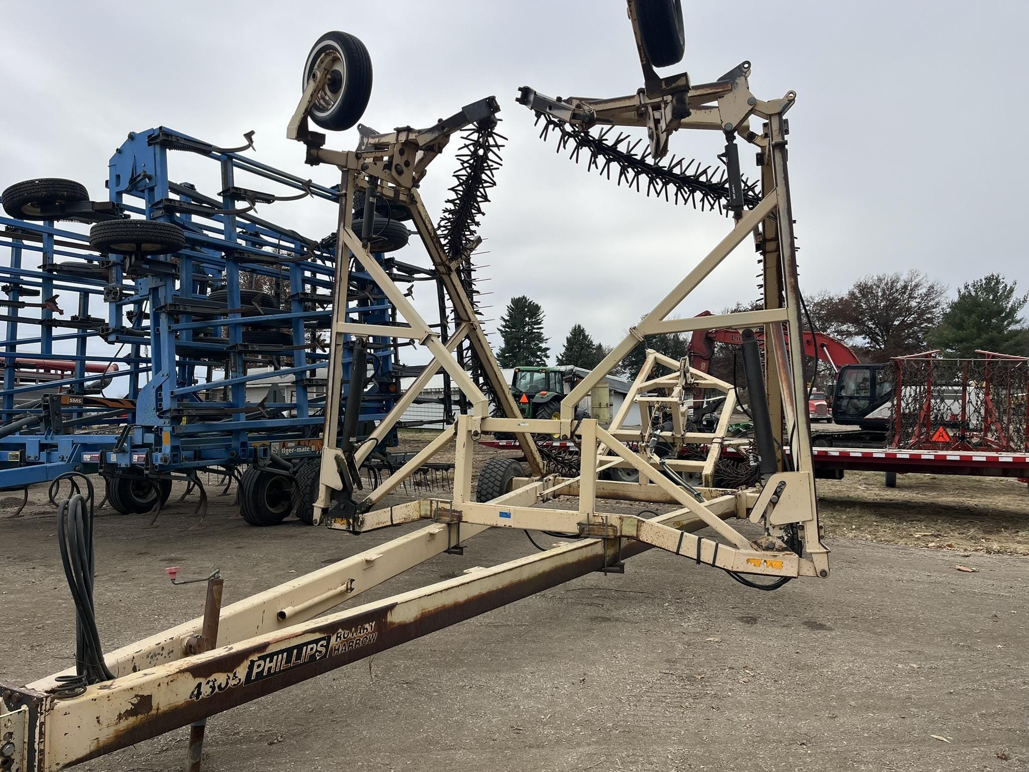 Phillips 4305 Equipment Image0