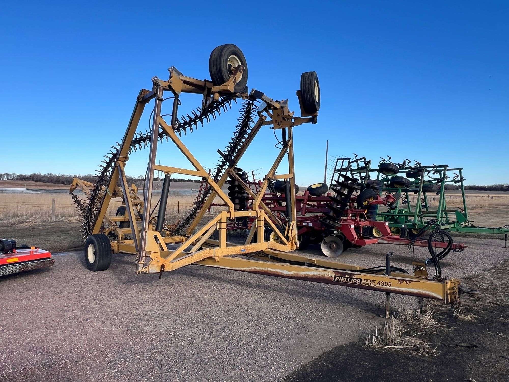 Phillips 4305 Equipment Image0