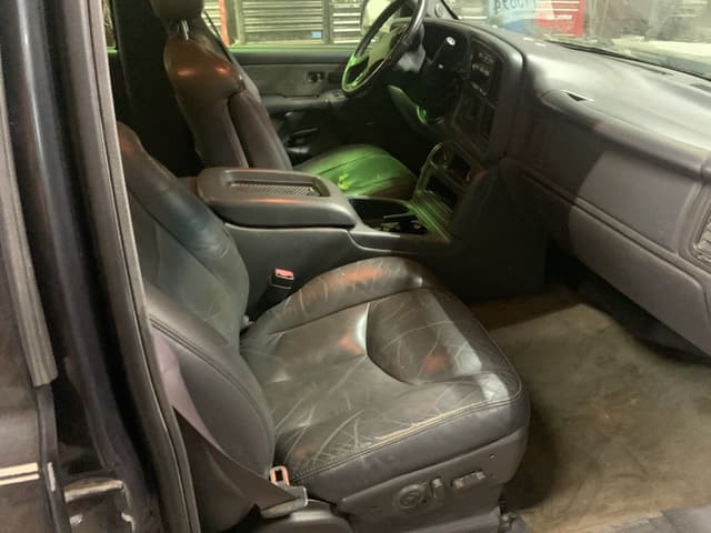 Image of Chevrolet 2500 equipment image 1