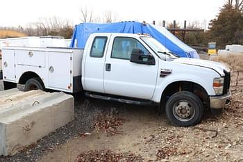 2007 Ford F-350 Equipment Image0