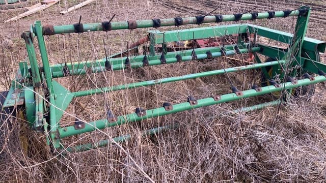 Image of Pequea 710 equipment image 3