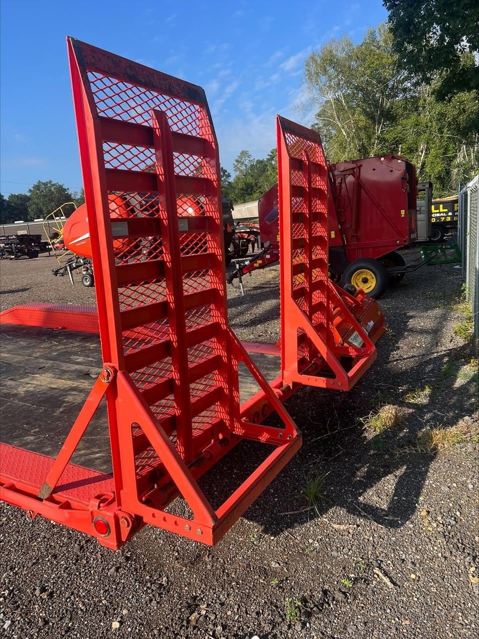 2024 PJ B6 Equipment Image0