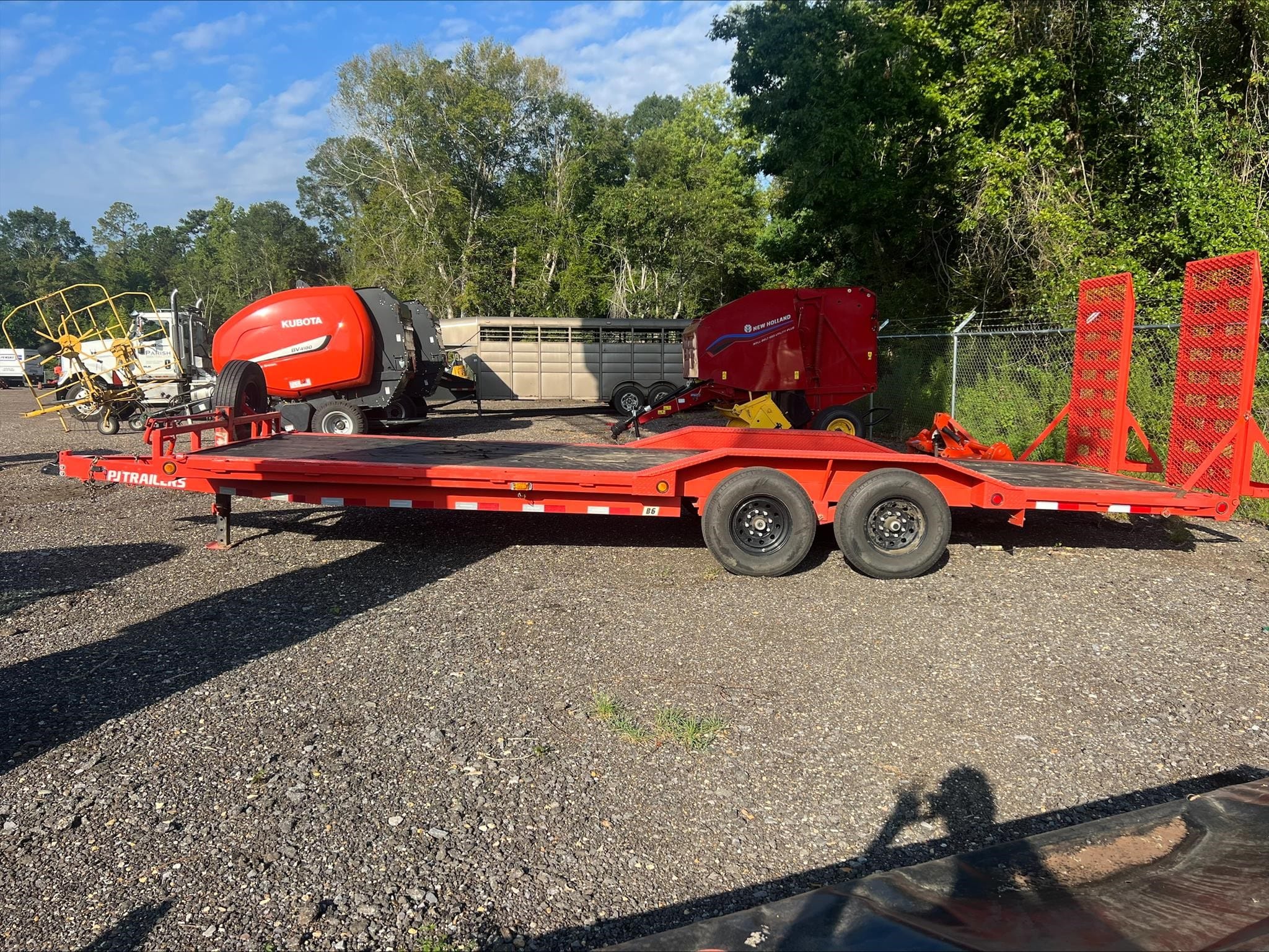 2024 PJ B6 Equipment Image0