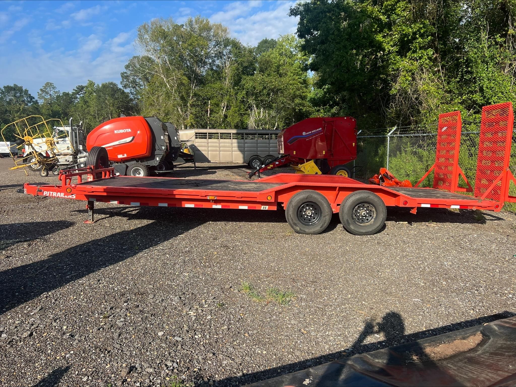 2024 PJ B6 Equipment Image0