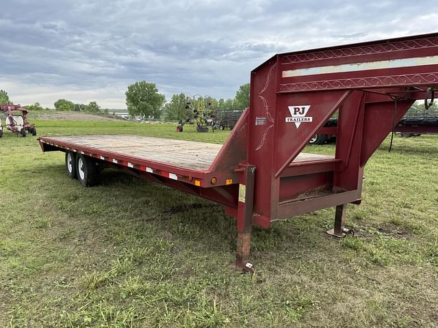 Image of PJ Flatbed Trailer equipment image 2