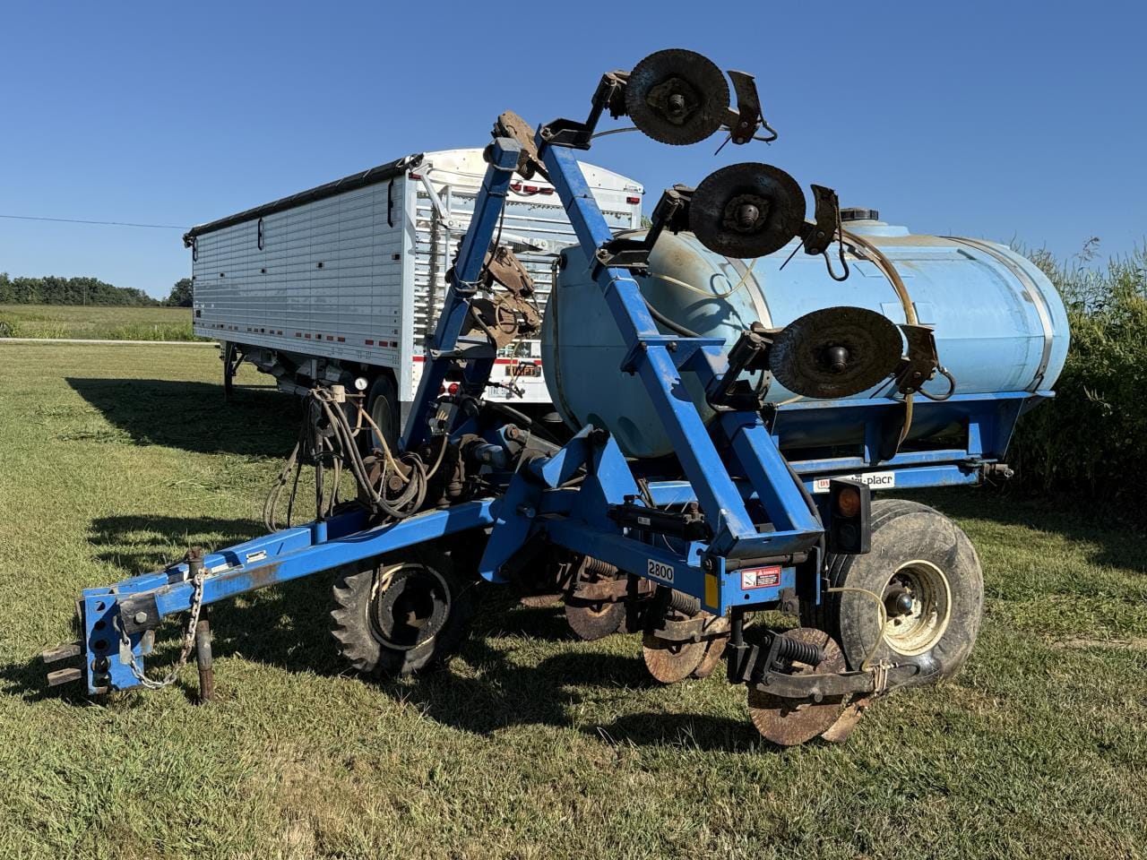 DMI 2800 Equipment Image0