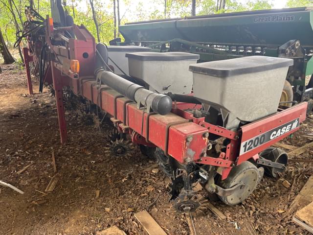 Image of Case IH 1200 equipment image 1