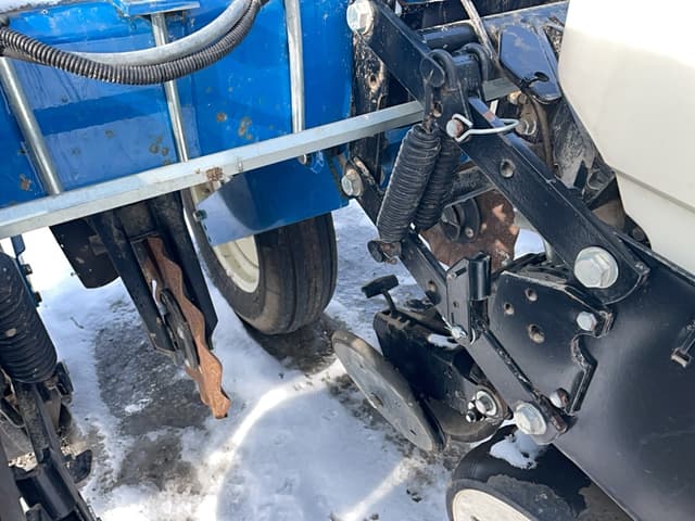 Image of Kinze 3000 equipment image 4