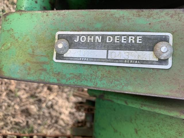 Image of John Deere 7100 equipment image 4