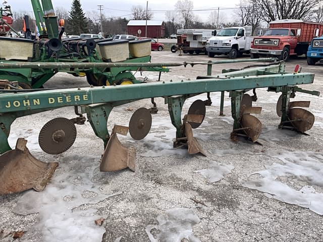 Image of John Deere 1350-1450 equipment image 2