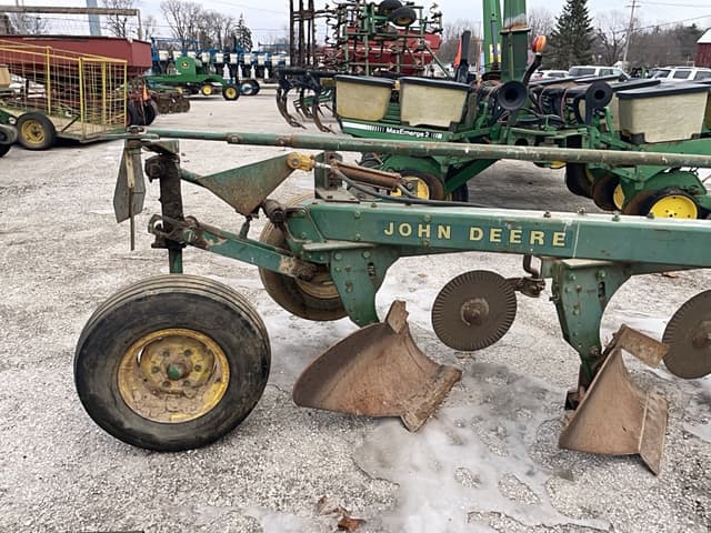 Image of John Deere 1350-1450 equipment image 3