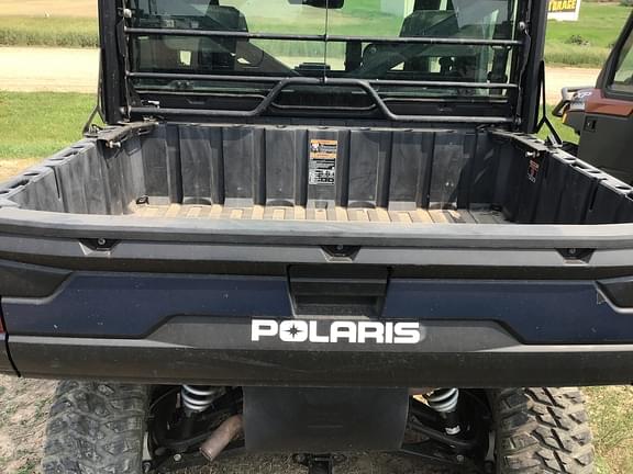 Image of Polaris Ranger XP 1000 Crew equipment image 1