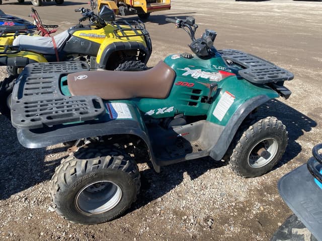 Image of Polaris Xplorer 300 equipment image 3