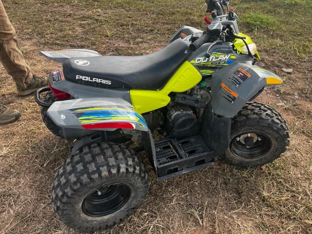Image of Polaris Outlaw 50 equipment image 1