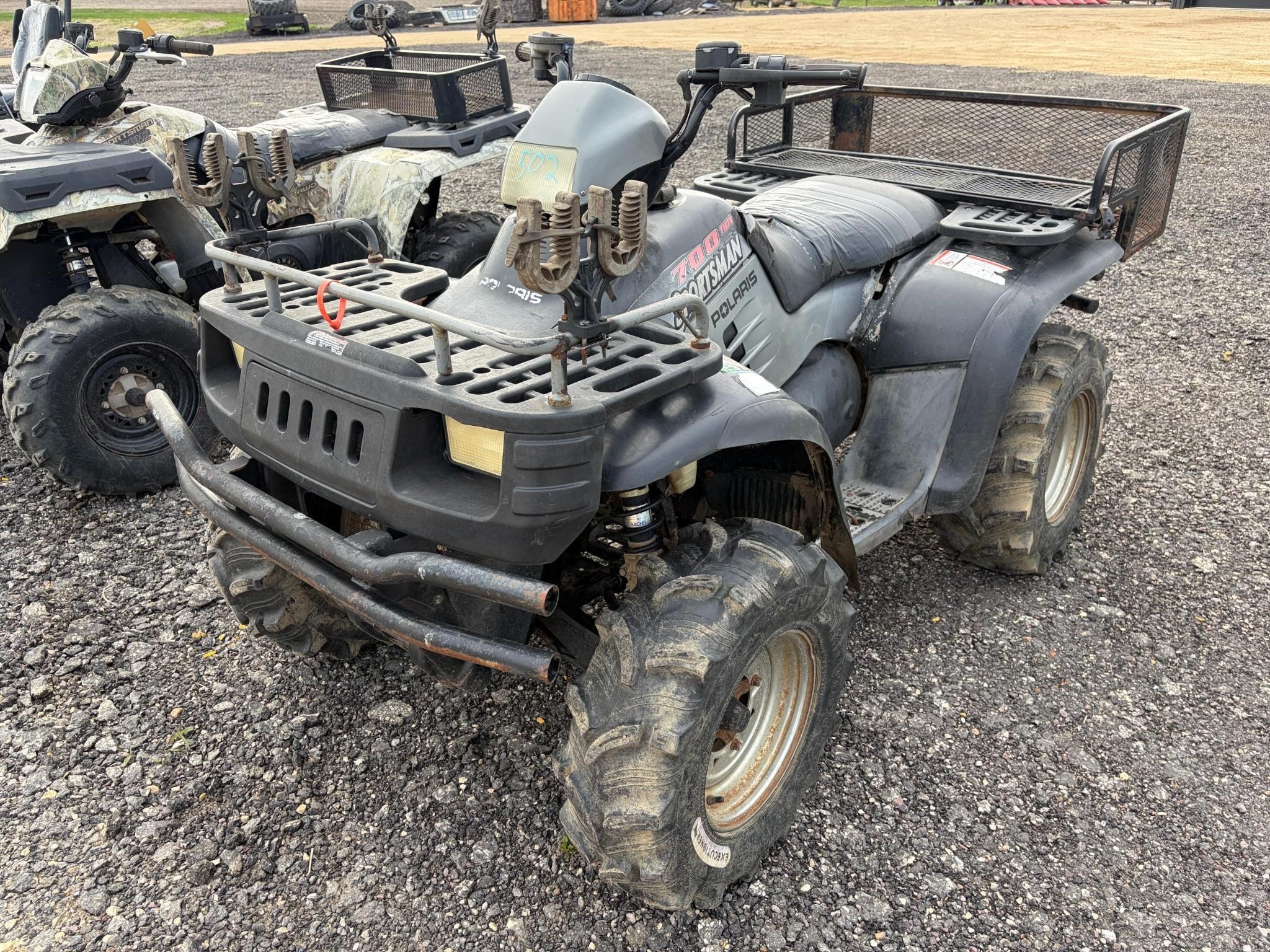 Polaris Sportsman 700 Equipment Image0