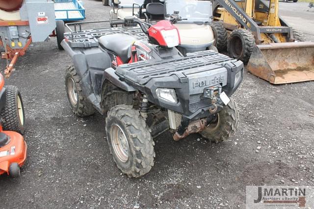 Image of Polaris Sportsman 700 equipment image 1