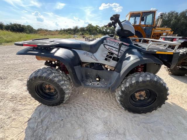 Image of Polaris Sportsman 700 equipment image 2