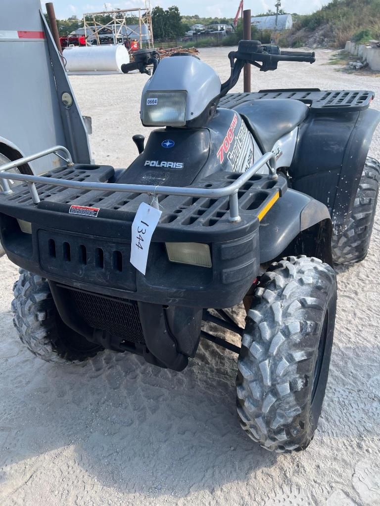 Polaris Sportsman 700 Equipment Image0