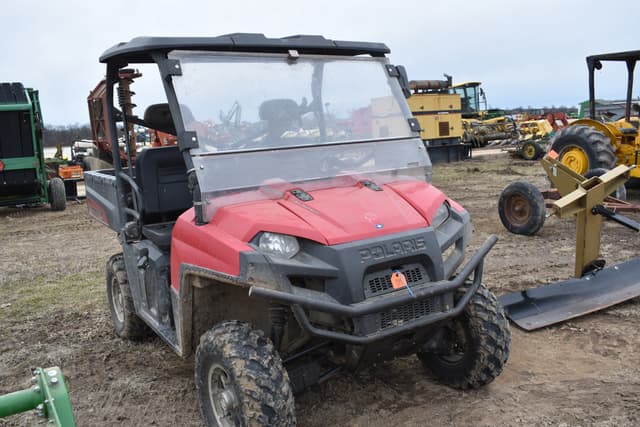 Image of Polaris Ranger 800 equipment image 2
