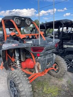 Image of Polaris RZR 1000 equipment image 3