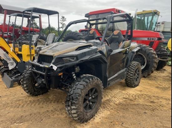 Image of Polaris General 1000 XP Deluxe equipment image 1