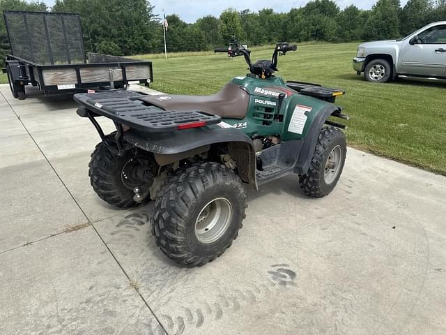 Image of Polaris Magnum 325 equipment image 4