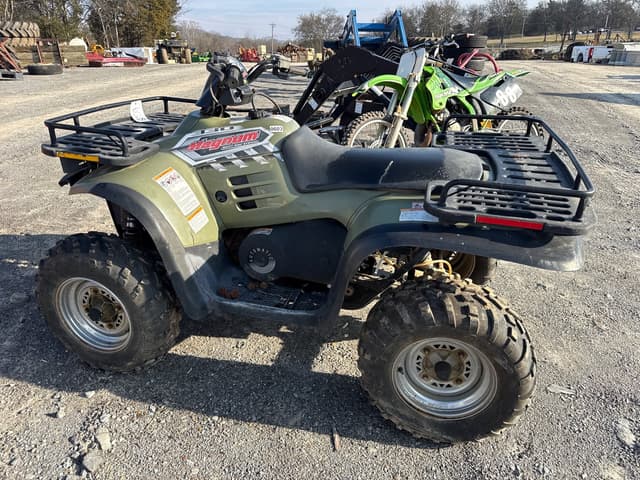 Image of Polaris Magnum 330 equipment image 2