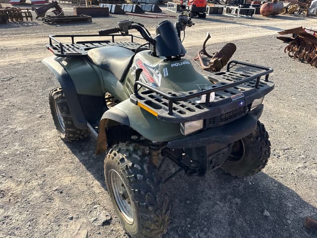 Image of Polaris Magnum 330 equipment image 4