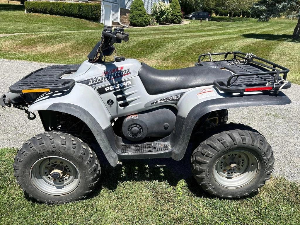Main image Polaris Magnum 330