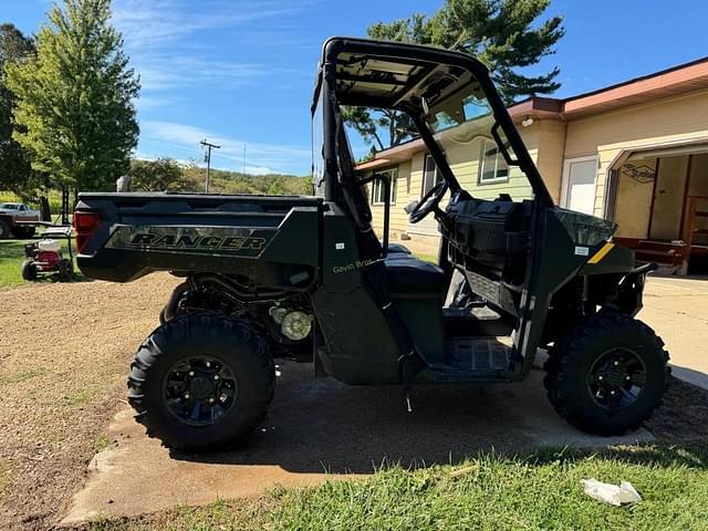 Image of Polaris Ranger 1000 equipment image 4