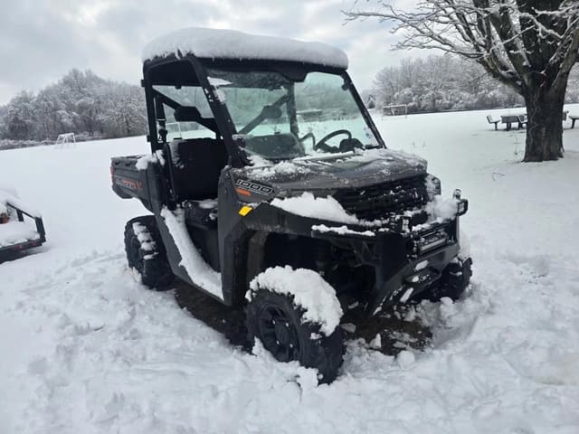 Image of Polaris Ranger 1000 equipment image 2
