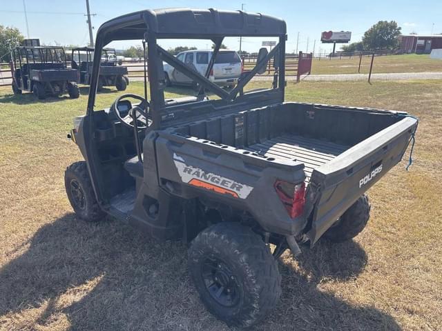 Image of Polaris Ranger 1000 equipment image 2